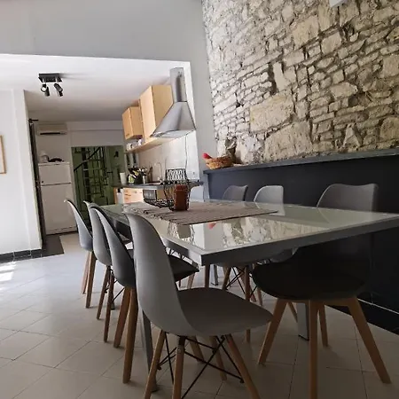 Pine&Lime Apartments Pula Extérieur photo